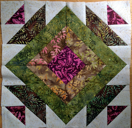 Mum Medallion Block 8